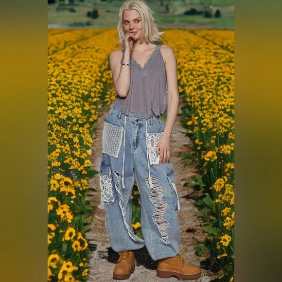 POL Blue Denim Jeans with Distressed Lace Design - Picture 12 of 12